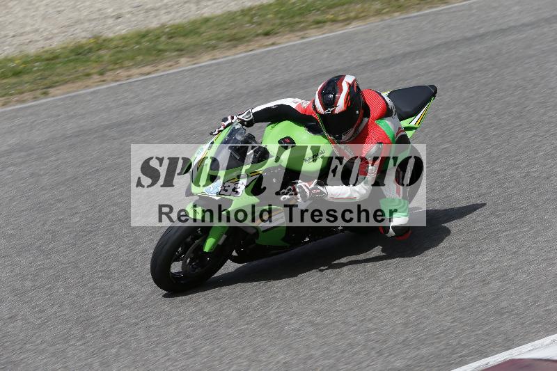 /09 19.04.2026  Caremotion get faster ADR/Gruppe gruen/333